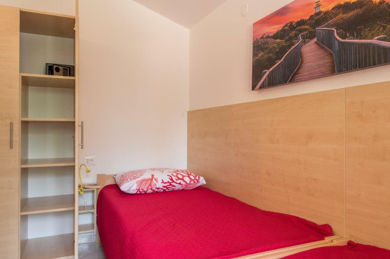 Apartment Taja Ližnjan Extérieur photo