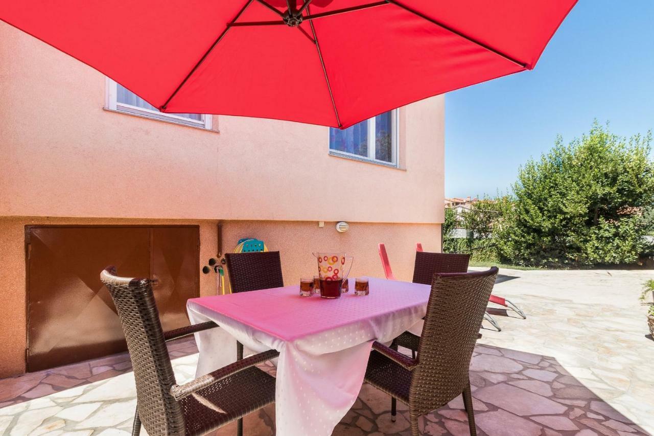 Apartment Taja Ližnjan Extérieur photo